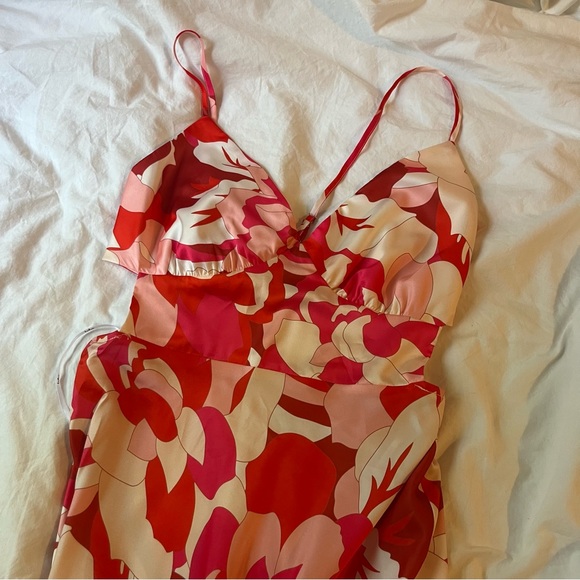 Lulus Pink & Red Floral Satin Midi Dress size Medium - Picture 7 of 12